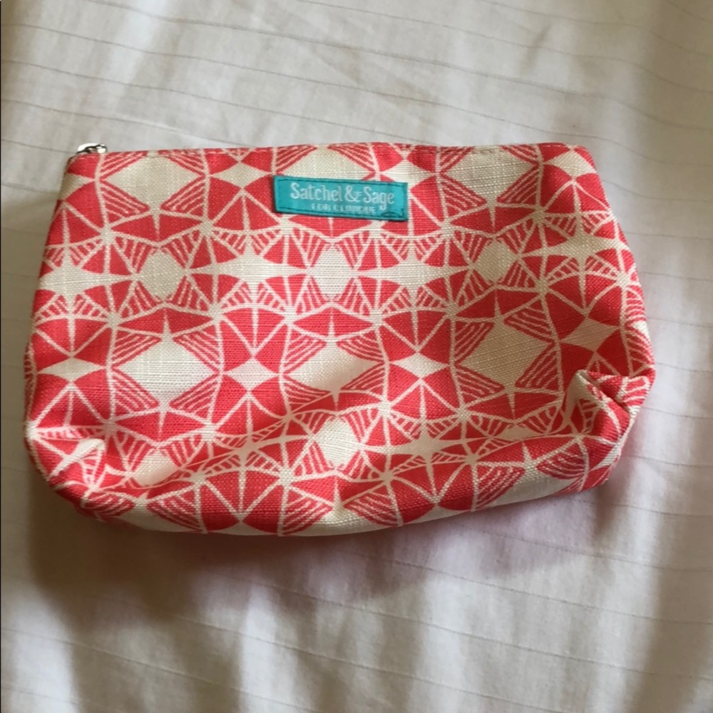 a makeup pouch